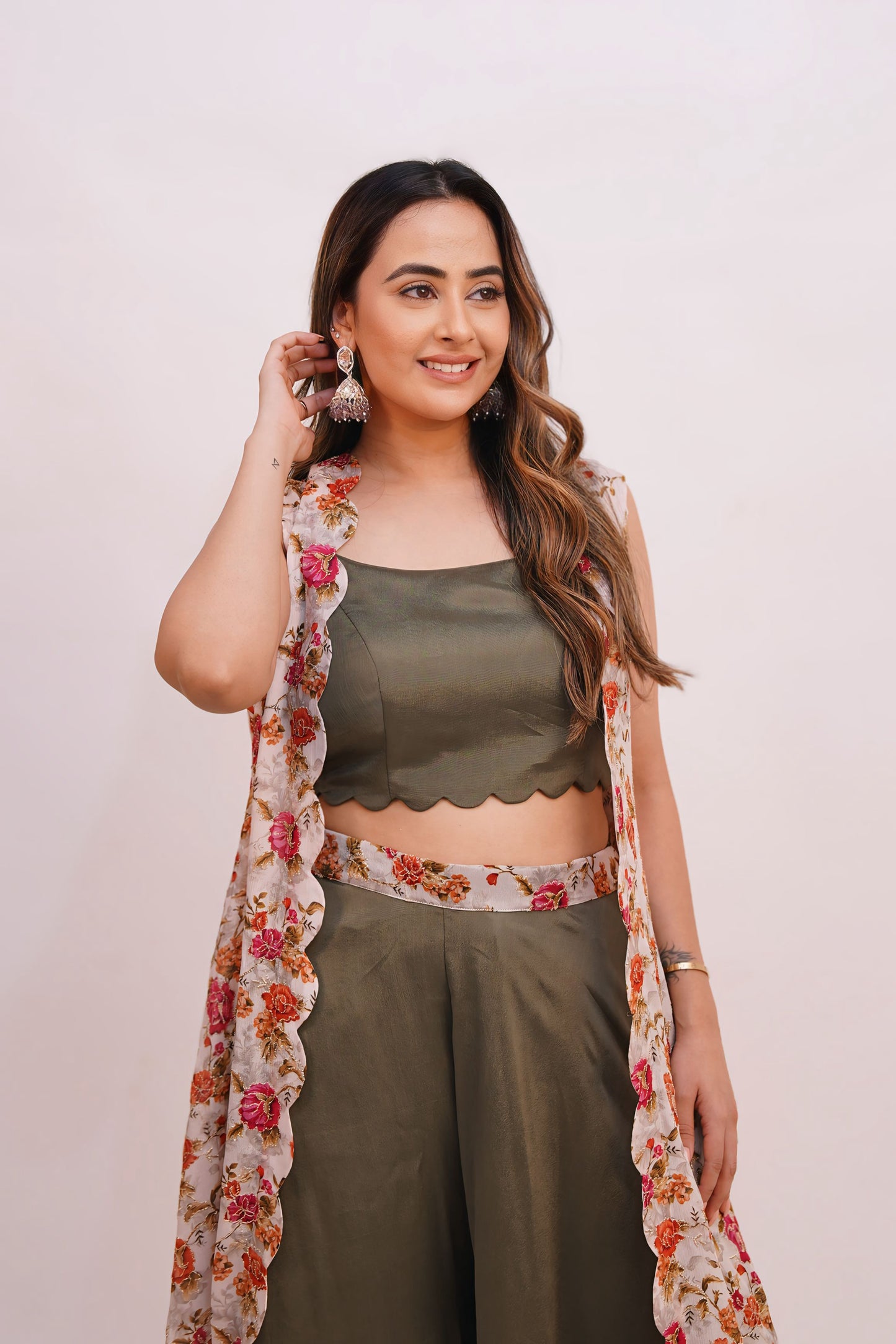 Floral Cape Set with Flared Pants