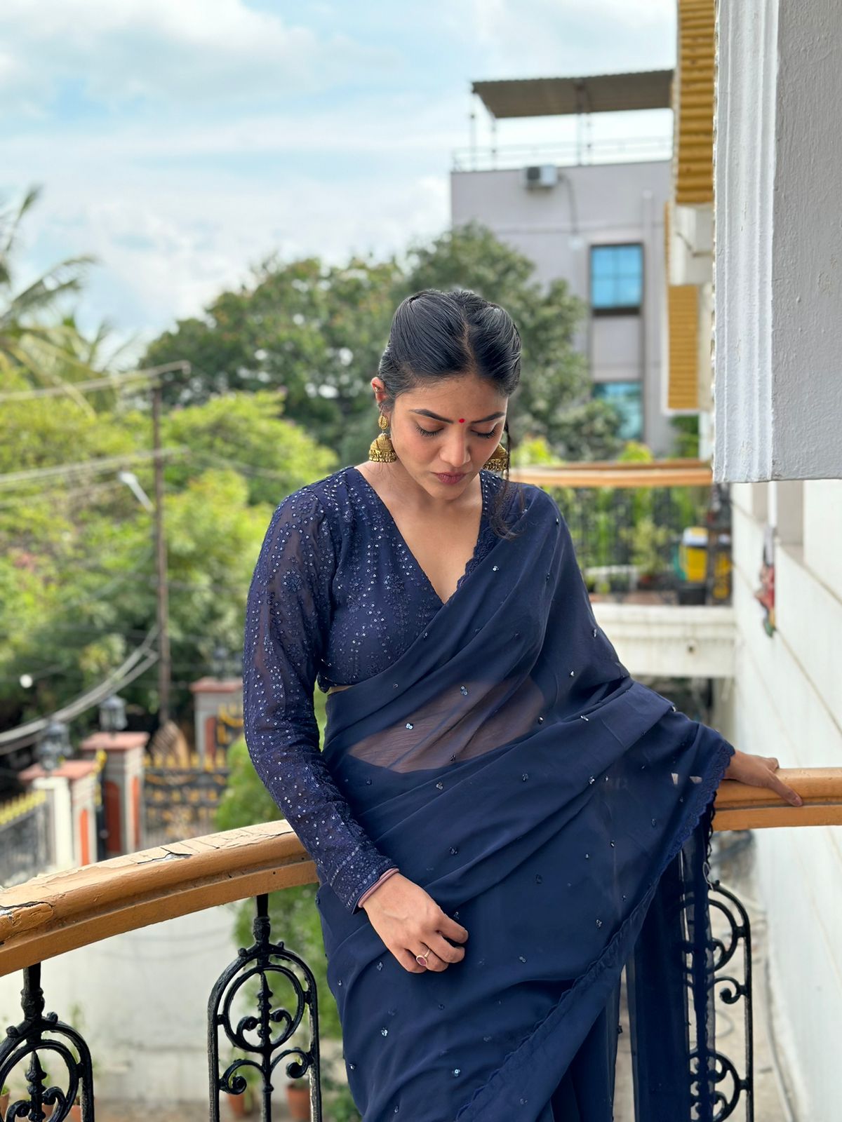 Blue Pre-Pleated Chiffon Saree with Chikankari Blouse